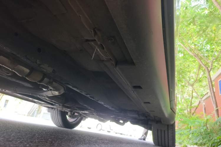 Used Infiniti QX70 2013 3.7L Standard Edition Chassis Front Left