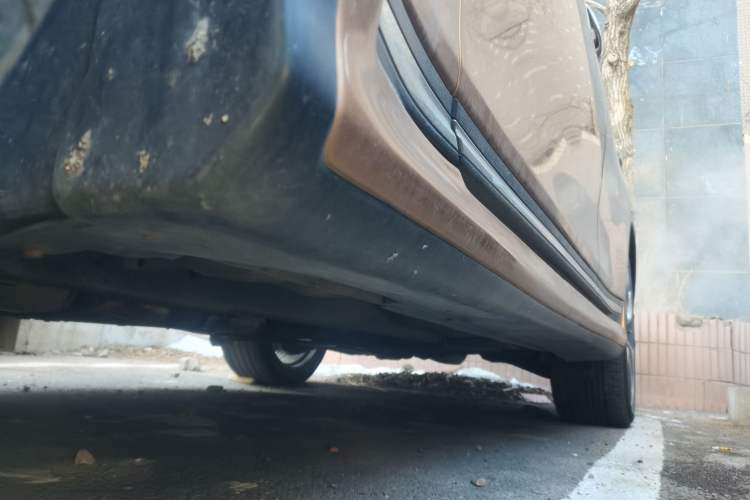 Used Infiniti QX70 2013 3.7L Standard Edition Chassis Front Left
