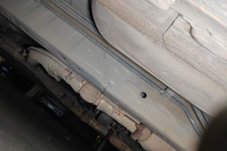 Used Infiniti QX70 2013 3.7L Standard Edition Chassis Front Right