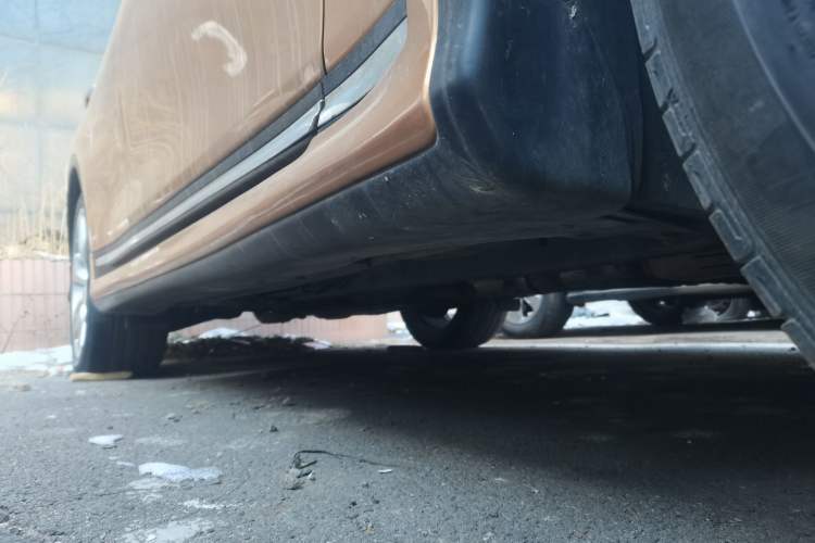 Used Infiniti QX70 2013 3.7L Standard Edition Chassis Front Right