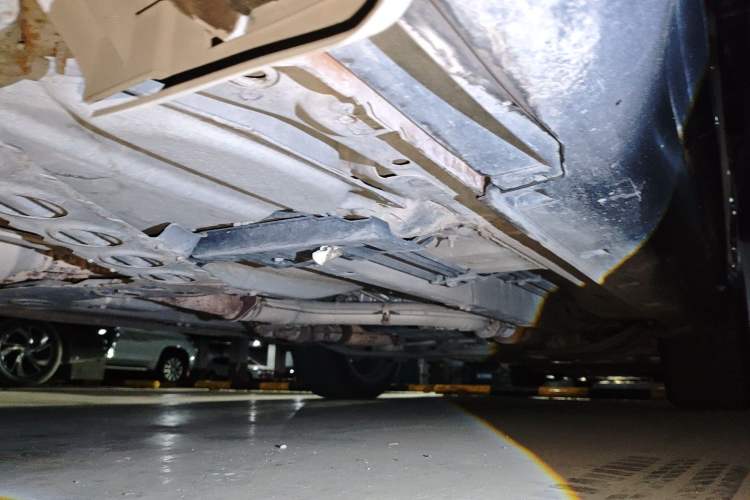 Used Infiniti QX70 2013 3.7L Standard Edition Chassis Front Right
