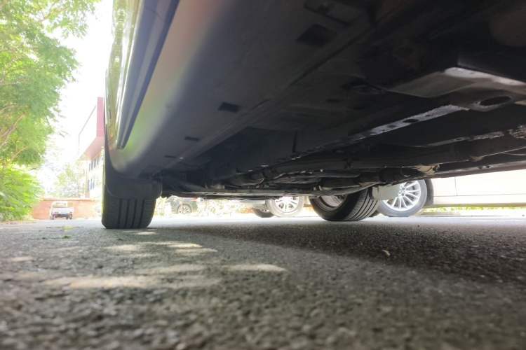 Used Infiniti QX70 2013 3.7L Standard Edition Chassis Rear Left