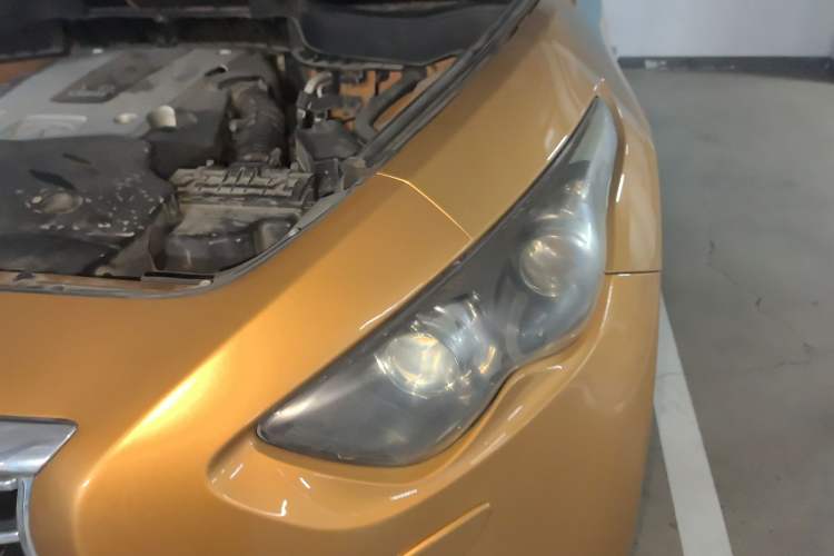 Used Infiniti QX70 2013 3.7L Standard Edition Engine Bay Left