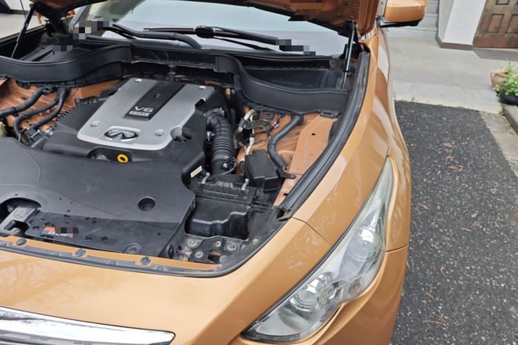 Used Infiniti QX70 2013 3.7L Standard Edition Engine Bay Left