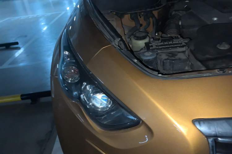 Used Infiniti QX70 2013 3.7L Standard Edition Engine Bay Right