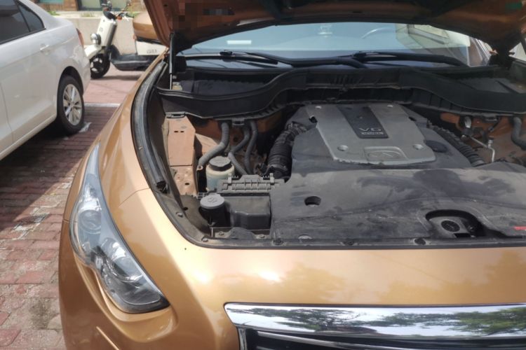 Used Infiniti QX70 2013 3.7L Standard Edition Engine Bay Right