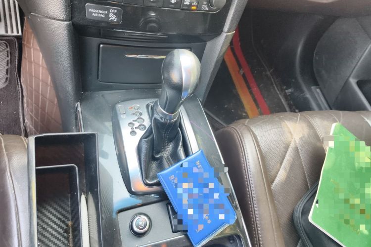 Used Infiniti QX70 2013 3.7L Standard Edition Gear Lever