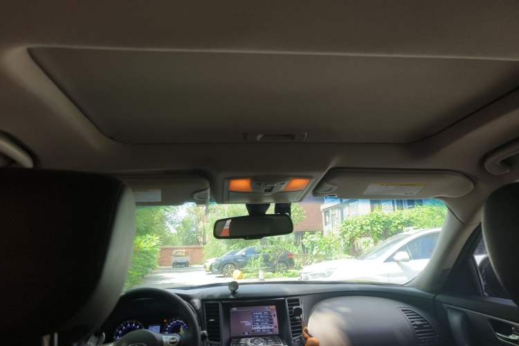 Used Infiniti QX70 2013 3.7L Standard Edition Headliner