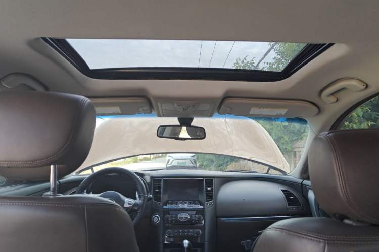 Used Infiniti QX70 2013 3.7L Standard Edition Headliner