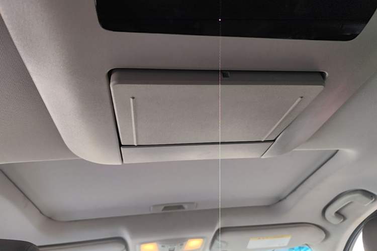 Used Infiniti QX70 2013 3.7L Supreme Edition Headliner