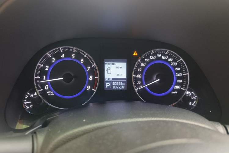 Used Infiniti QX70 2013 3.7L Standard Edition Instrument Cluster