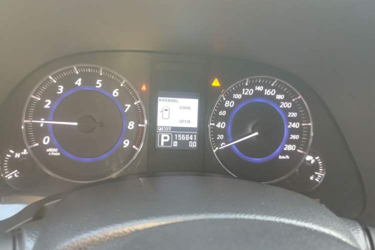 Used Infiniti QX70 2013 3.7L Standard Edition Instrument Cluster