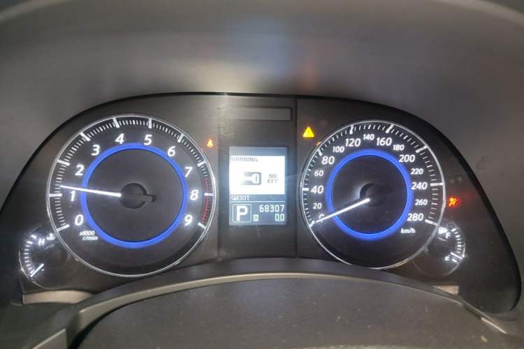 Used Infiniti QX70 2013 3.7L Standard Edition Instrument Cluster