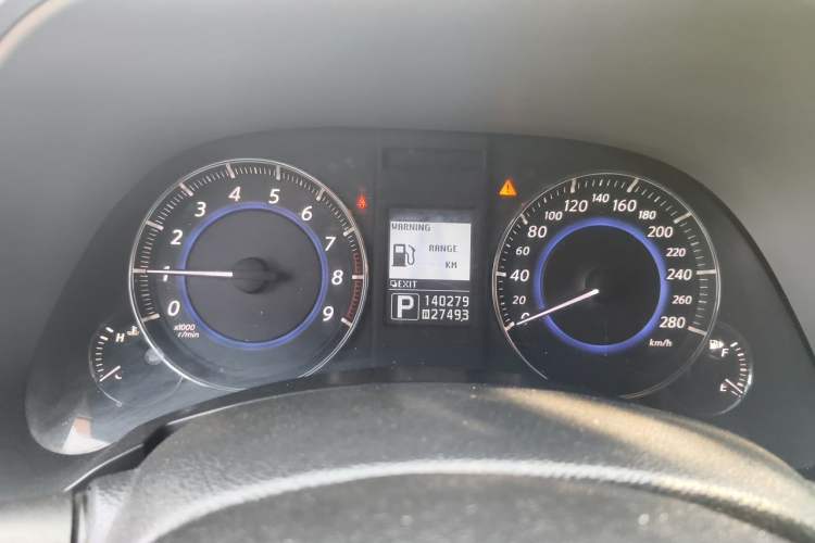 Used Infiniti QX70 2013 3.7L Standard Edition Instrument Cluster