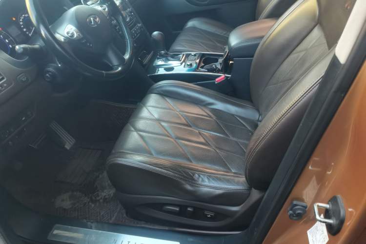 Used Infiniti QX70 2013 3.7L Standard Edition Left Front Seat