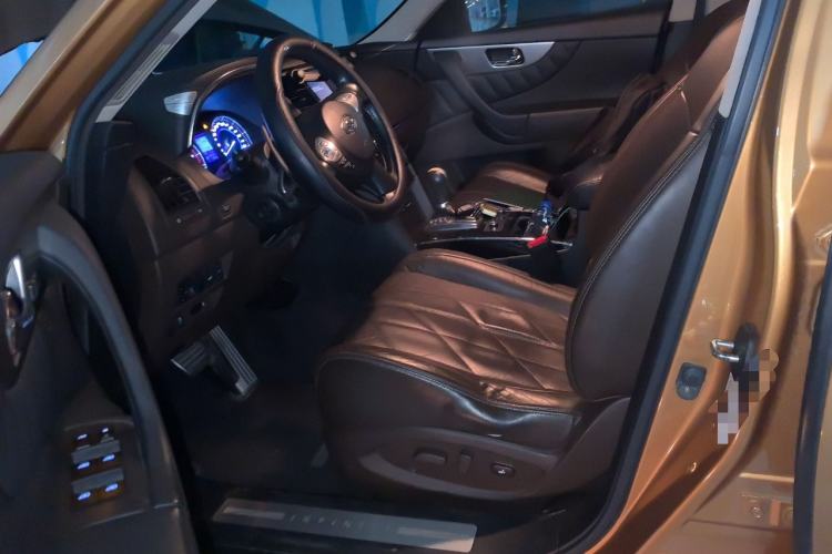 Used Infiniti QX70 2013 3.7L Standard Edition Left Front Seat