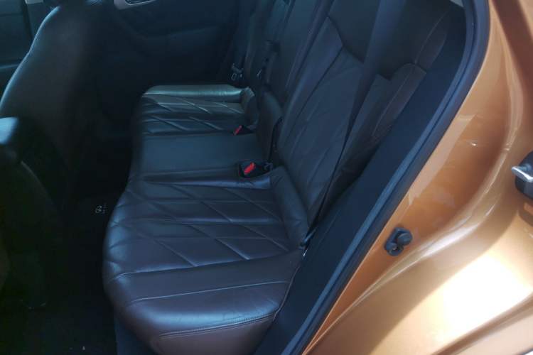 Used Infiniti QX70 2013 3.7L Standard Edition Left Rear Seat