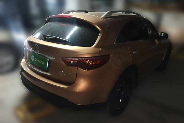 Used Infiniti QX70 2013 3.7L Standard Edition Rear Right 45 Deg