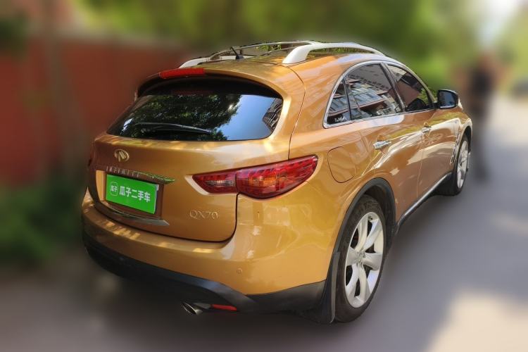 Used Infiniti QX70 2013 3.7L Standard Edition Rear Right 45 Deg