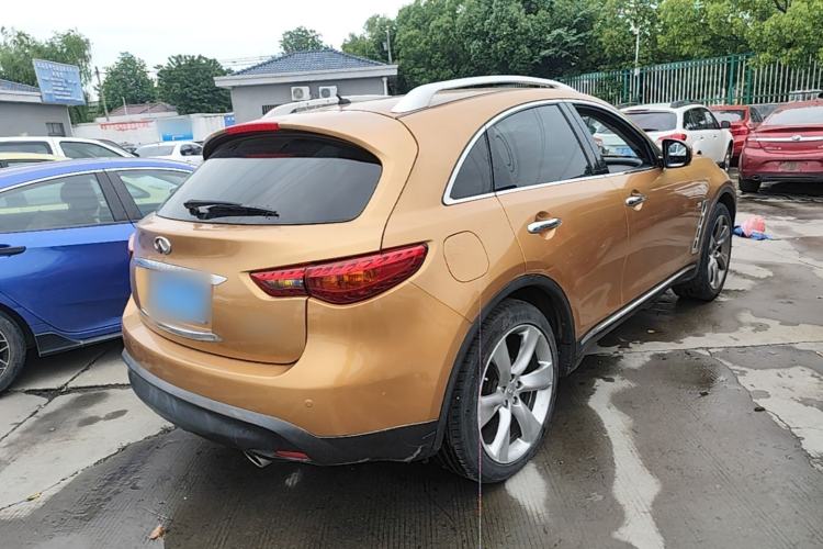 Used Infiniti QX70 2013 3.7L Supreme Edition Rear Right 45 Deg