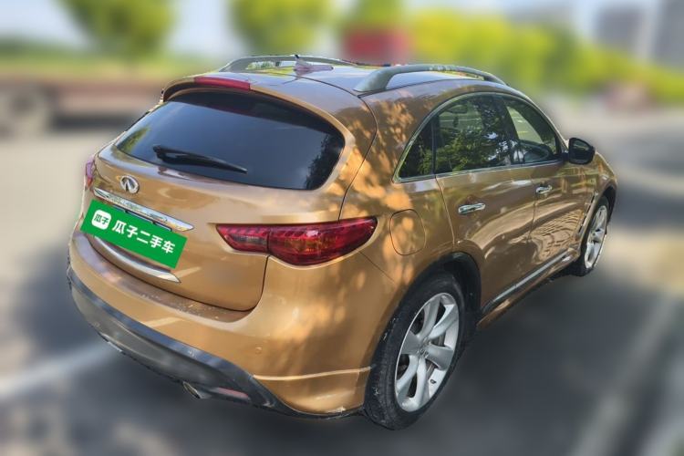 Used Infiniti QX70 2013 3.7L Standard Edition Rear Right 45 Deg