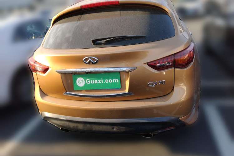 Used Infiniti QX70 2013 3.7L Supreme Edition Rear
