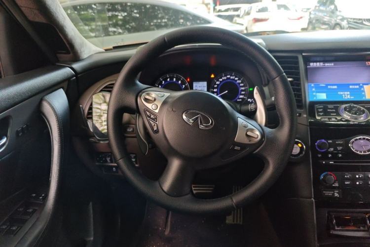 Used Infiniti QX70 2013 3.7L Standard Edition Steering Wheel