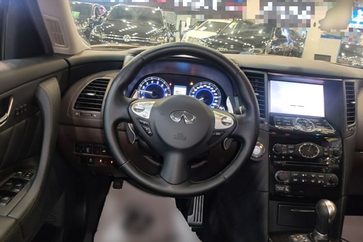 Used Infiniti QX70 2013 3.7L Standard Edition Steering Wheel