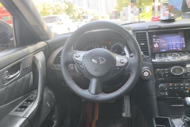 Used Infiniti QX70 2013 3.7L Standard Edition Steering Wheel