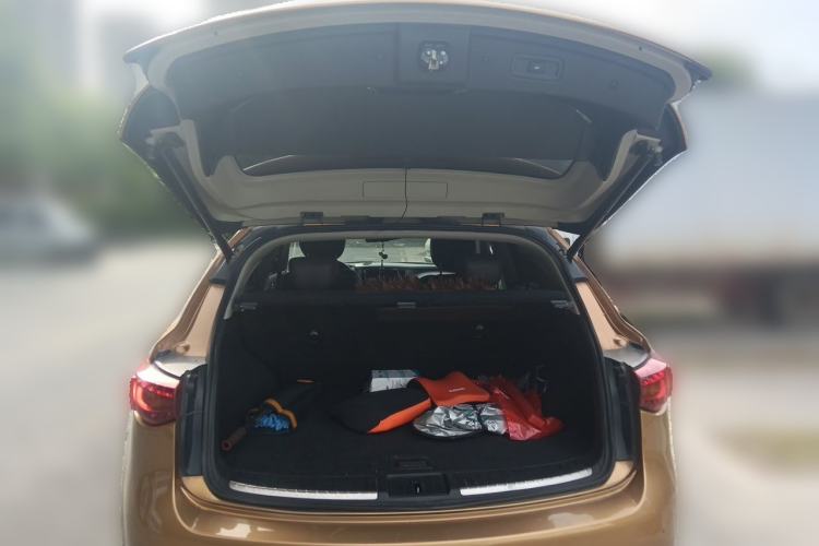 Used Infiniti QX70 2013 3.7L Standard Edition Trunk
