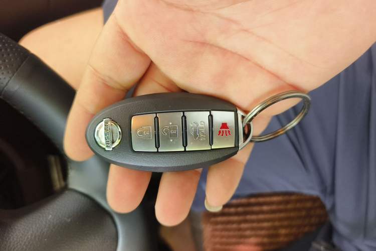 Used Infiniti QX70 2013 3.7L Standard Edition Vehicle Key