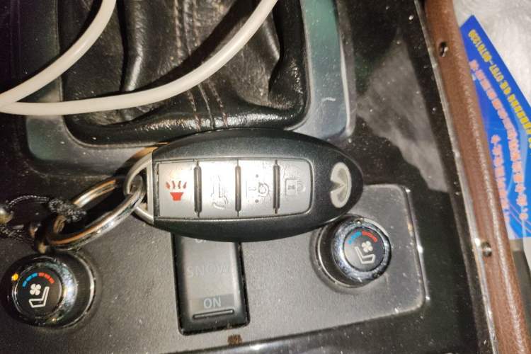 Used Infiniti QX70 2013 3.7L Standard Edition Vehicle Key