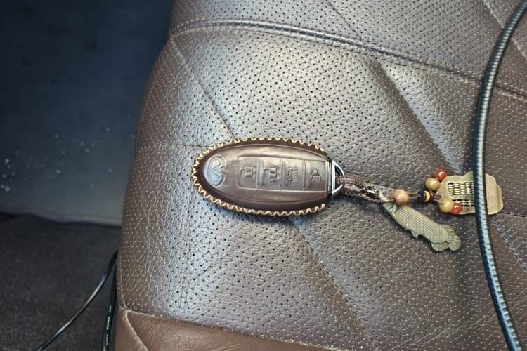 Used Infiniti QX70 2013 3.7L Standard Edition Vehicle Key