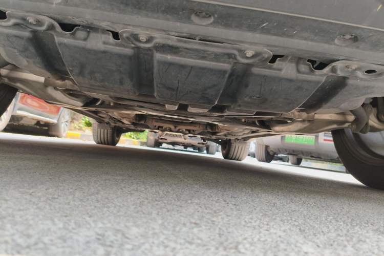 Used Infiniti QX70 2015 3.7L Shadow Edition Chassis Front
