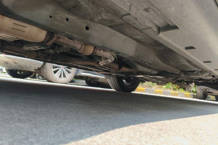 Used Infiniti QX70 2015 3.7L Shadow Edition Chassis Front Left