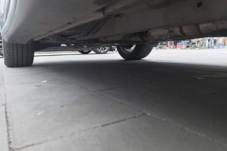 Used Infiniti QX70 2015 3.7L Shadow Edition Chassis Front Right