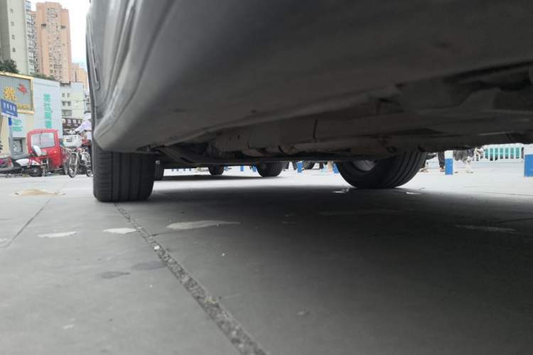 Used Infiniti QX70 2015 3.7L Shadow Edition Chassis Rear Left