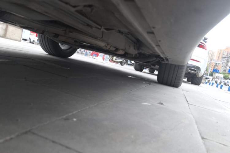 Used Infiniti QX70 2015 3.7L Shadow Edition Chassis Rear Right