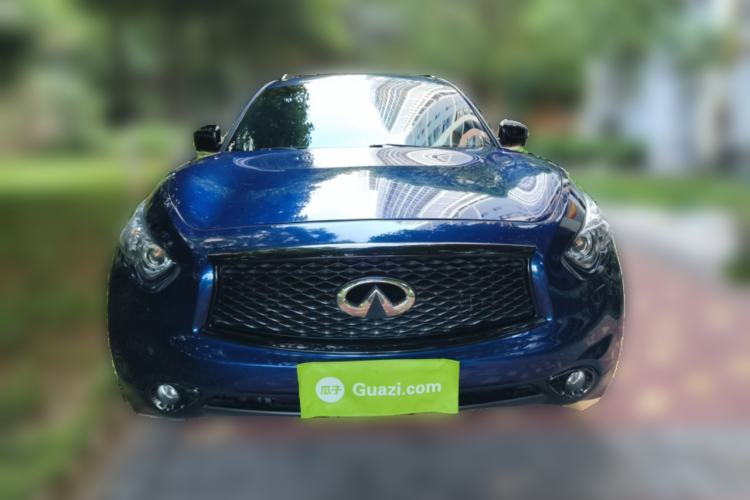 Used Infiniti QX70 2015 3.7L Shadow Edition Front