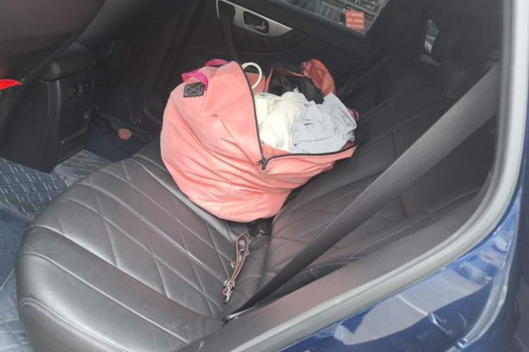 Used Infiniti QX70 2015 3.7L Shadow Edition Left Rear Seat