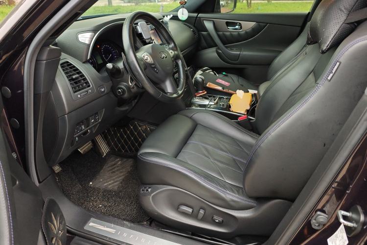Used Infiniti QX70 2015 3.7L Shadow Edition Driver Seat