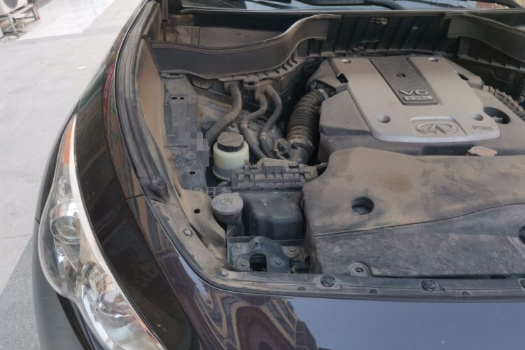 Used Infiniti QX70 2015 3.7L Shadow Edition Engine Bay Right