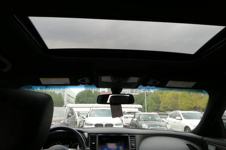 Used Infiniti QX70 2015 3.7L Shadow Edition Headliner