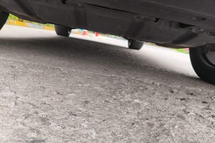 Used Infiniti QX70 2015 3.7L Shadow Edition Chassis Front