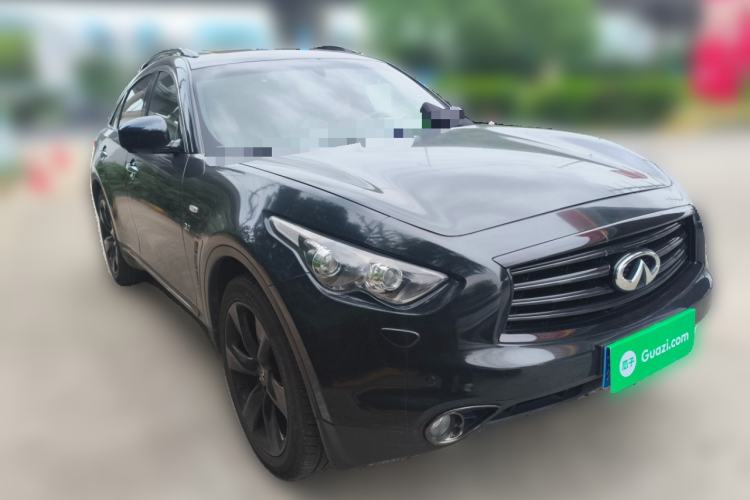 Used Infiniti QX70 2015 3.7L Shadow Edition Front Right 45 Deg