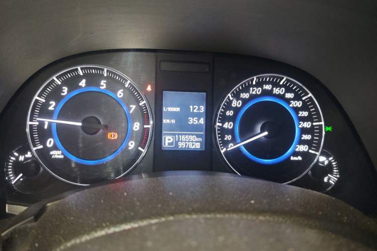 Used Infiniti QX70 2015 3.7L Shadow Edition Instrument Cluster