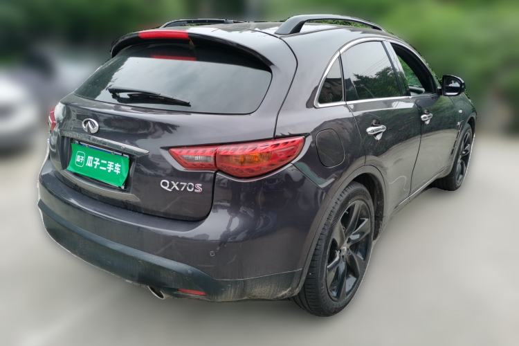Used Infiniti QX70 2015 3.7L Shadow Edition Rear Right 45 Deg