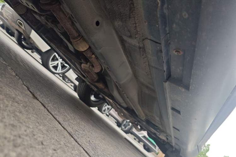 Used Infiniti QX70 2015 3.7L Shadow Edition Chassis Front Left
