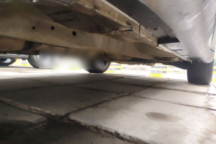 Used Infiniti QX70 2015 3.7L Shadow Edition Chassis Front Left