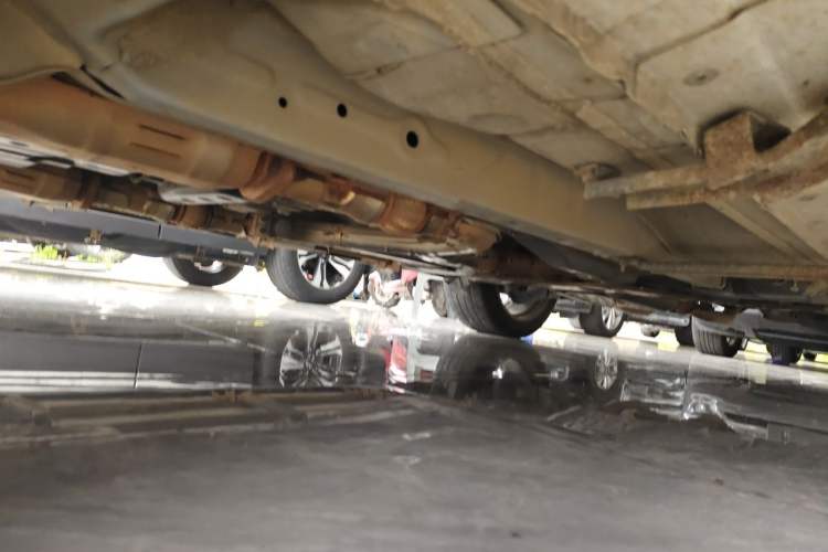 Used Infiniti QX70 2015 3.7L Shadow Edition Chassis Front Left